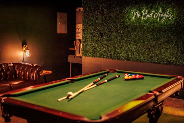 29 Pinewood Forest Court, The Woodlands, TX 77381