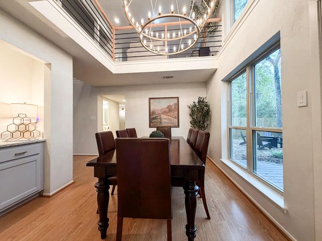 29 Pinewood Forest Court, The Woodlands, TX 77381