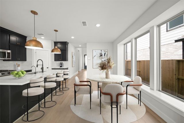 5203 Getty Lane, Iowa Colony, TX 77583