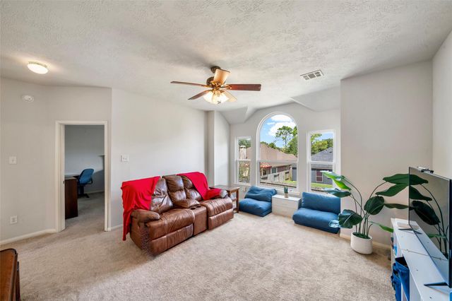 3607 Parkshire Drive, Pearland, TX 77584