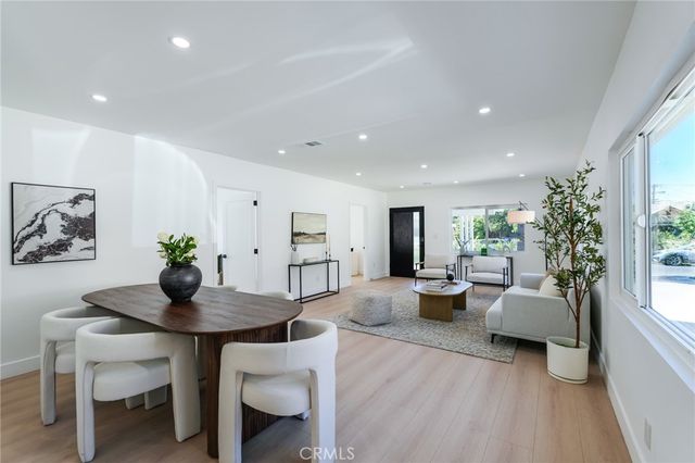 1746 W 38th Place, Los Angeles, CA 90062