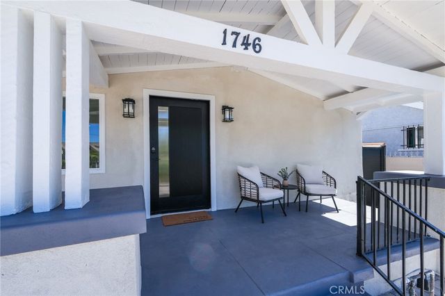 1746 W 38th Place, Los Angeles, CA 90062