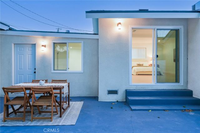 1746 W 38th Place, Los Angeles, CA 90062