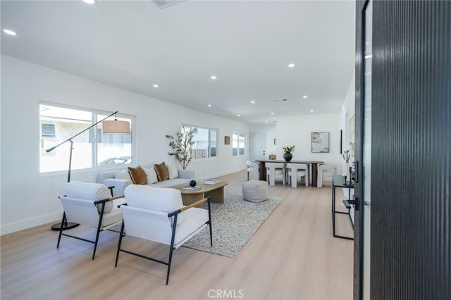 1746 W 38th Place, Los Angeles, CA 90062