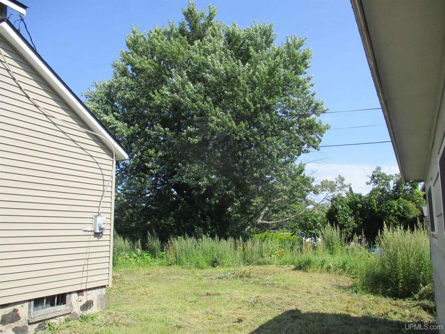 56430-56432 Middle Street, Calumet, MI 49913