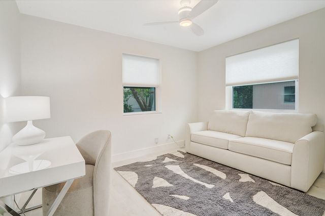 340 Summa Street, West Palm Beach, FL 33405