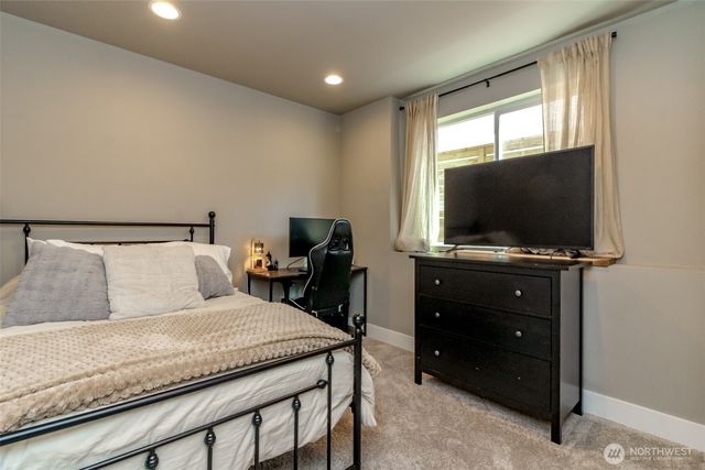19014 132nd Street E, Bonney Lake, WA 98391