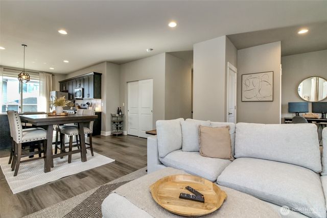19014 132nd Street E, Bonney Lake, WA 98391