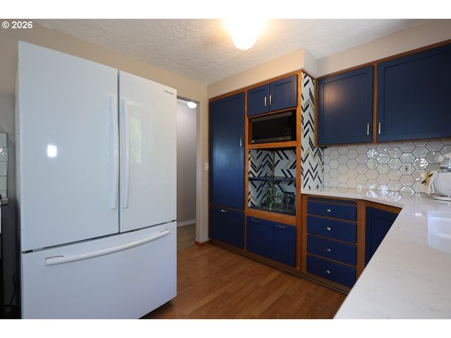 1185 Ne 27TH St, Gresham, OR 97030