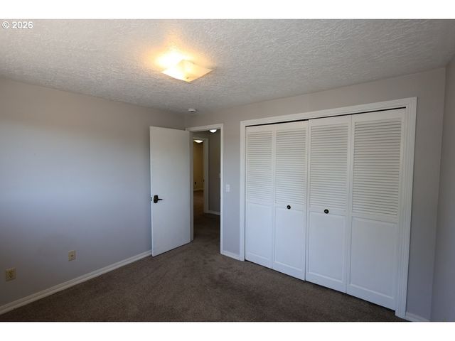 1185 Ne 27TH St, Gresham, OR 97030