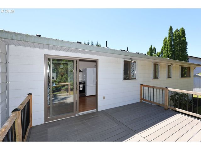 1185 Ne 27TH St, Gresham, OR 97030