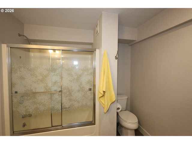 1185 Ne 27TH St, Gresham, OR 97030