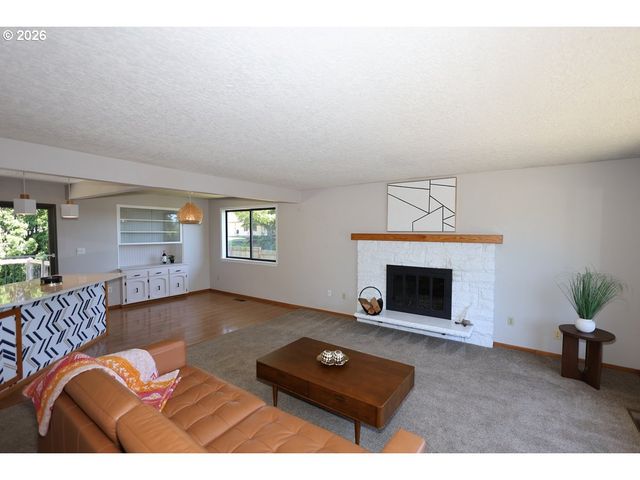 1185 Ne 27TH St, Gresham, OR 97030
