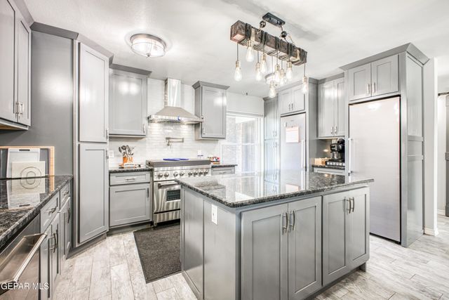 10513 GALA Place, El Paso, TX 79924