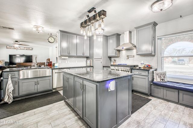 10513 GALA Place, El Paso, TX 79924