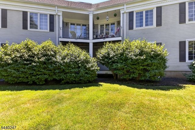 118 Terrace Dr, Chatham Twp., NJ 07928