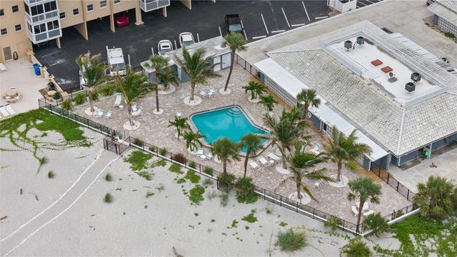 1205 TARPON CENTER DRIVE E2, Venice, FL 34285
