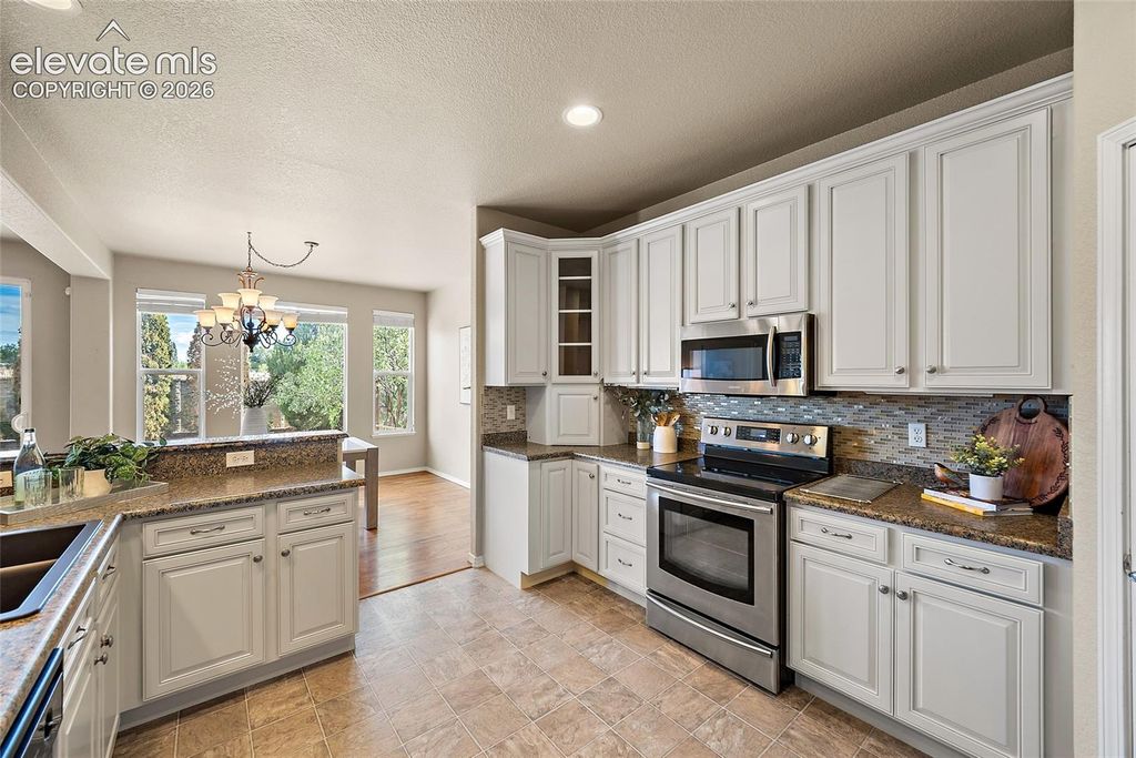 3031 Poughkeepsie Drive, Colorado Springs, CO 80916 — photo 4