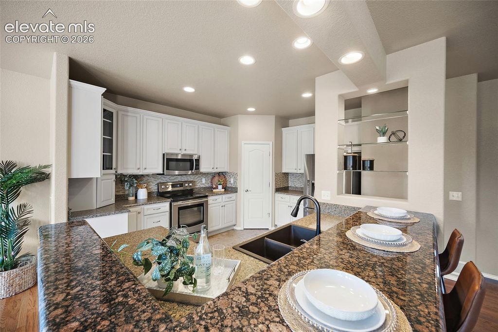 3031 Poughkeepsie Drive, Colorado Springs, CO 80916 — photo 5