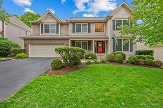1702 KING RICHARD Circle, St. Charles, IL 60174