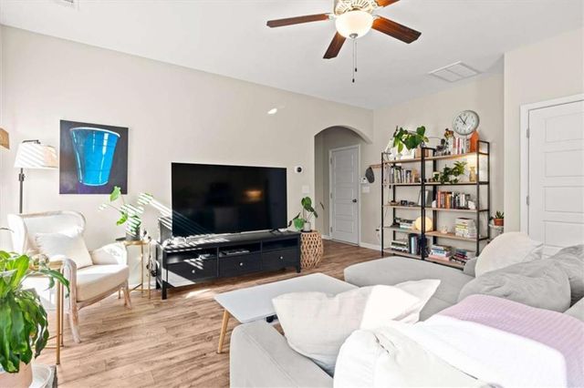 314 Wooded Glen Lane, Carrollton, GA 30117