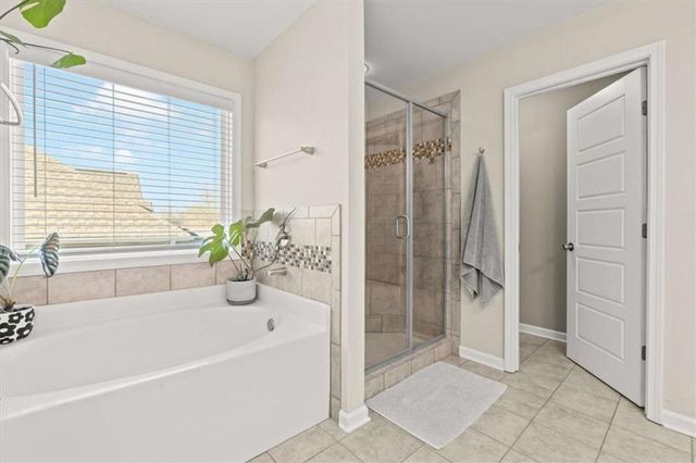 314 Wooded Glen Lane, Carrollton, GA 30117