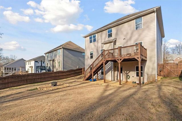 314 Wooded Glen Lane, Carrollton, GA 30117