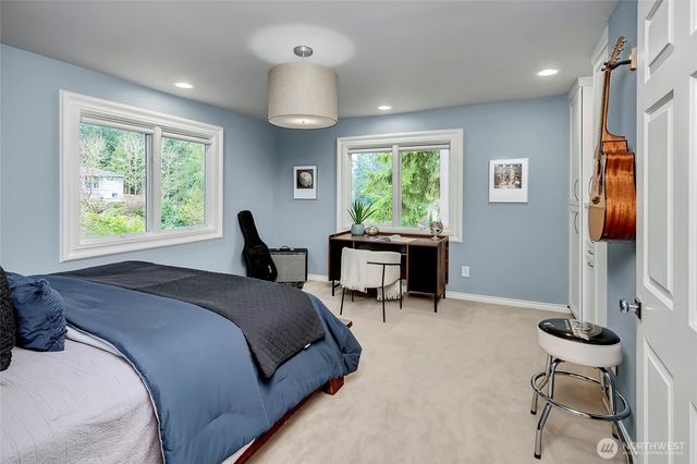 13023 167th Avenue NE, Redmond, WA 98052