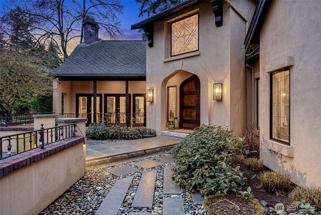 13023 167th Avenue NE, Redmond, WA 98052