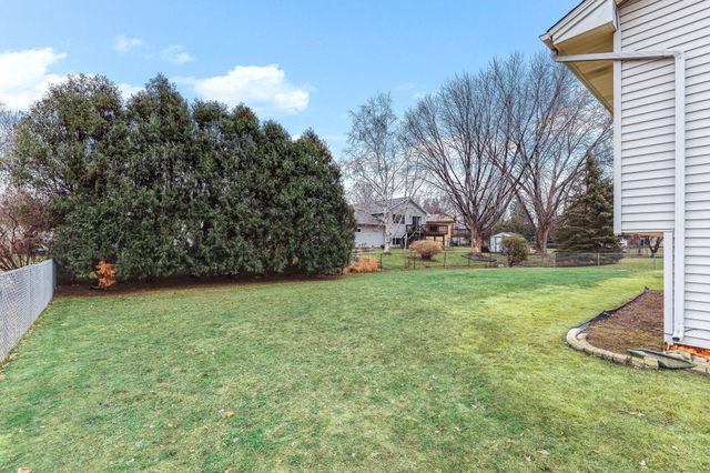 5647 144th Street W, Apple Valley, MN 55124