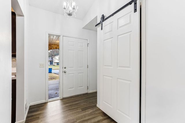 5647 144th Street W, Apple Valley, MN 55124