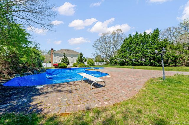 477 Harrison Avenue, Miller Place, NY 11764