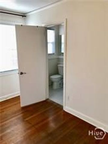 21 E 61st Street, Savannah, GA 31405