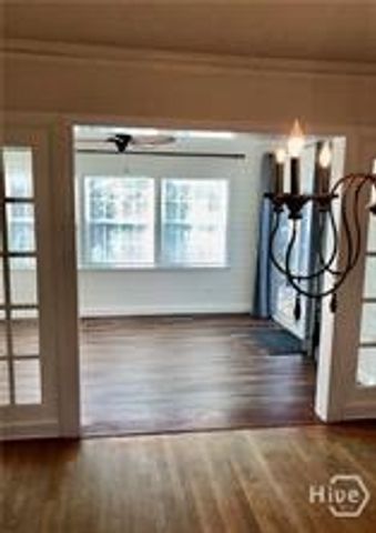 21 E 61st Street, Savannah, GA 31405
