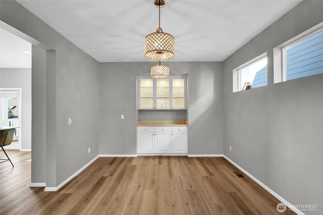 16761 Woodside Drive SE, Renton, WA 98058