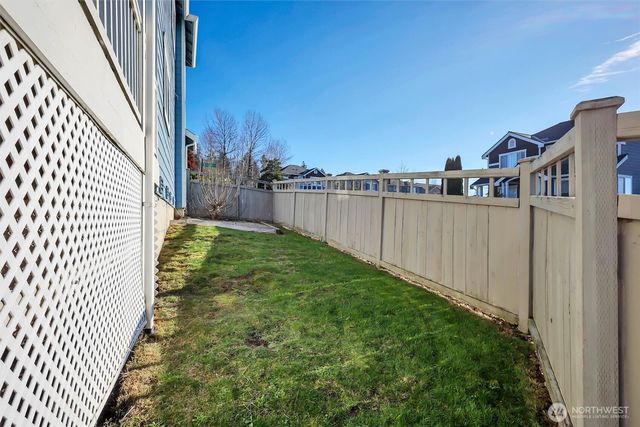 16761 Woodside Drive SE, Renton, WA 98058