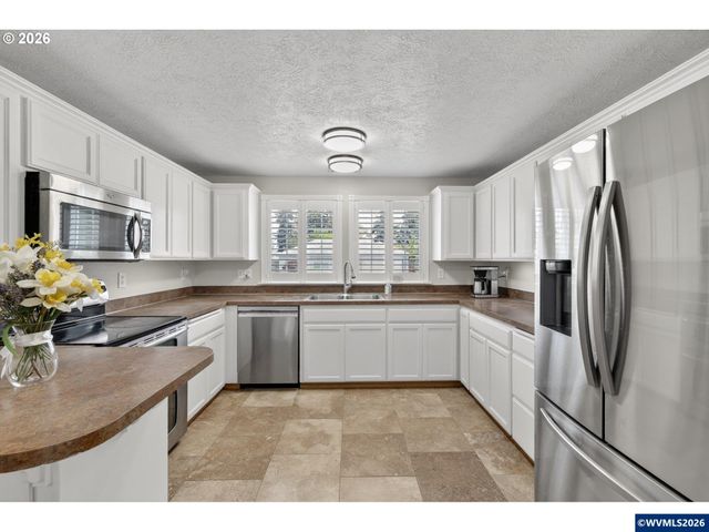 7465 Prairie Ct NE, Keizer, OR 97303