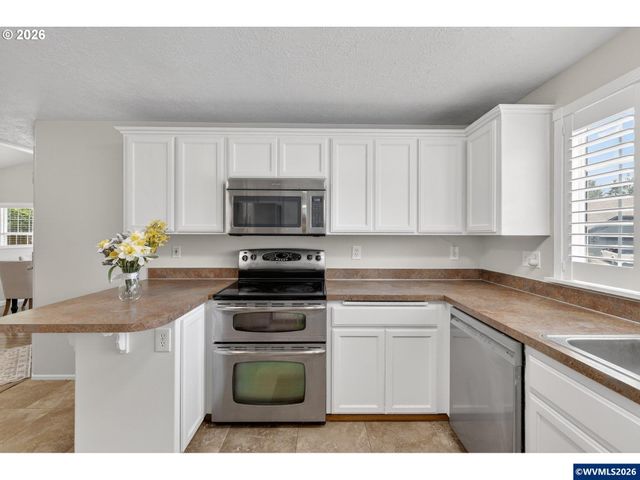 7465 Prairie Ct NE, Keizer, OR 97303