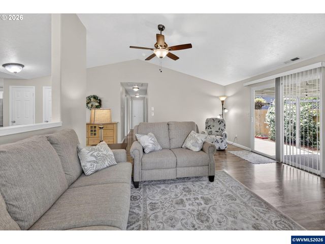 7465 Prairie Ct NE, Keizer, OR 97303