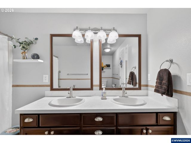 7465 Prairie Ct NE, Keizer, OR 97303