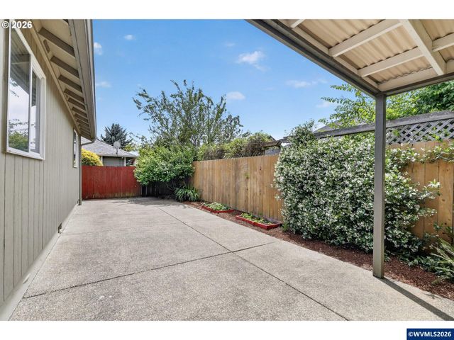 7465 Prairie Ct NE, Keizer, OR 97303