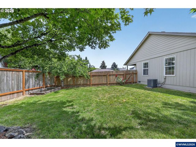 7465 Prairie Ct NE, Keizer, OR 97303