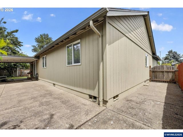 7465 Prairie Ct NE, Keizer, OR 97303