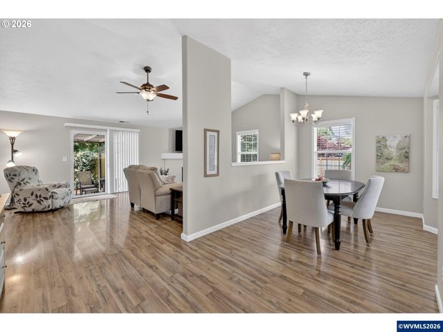 7465 Prairie Ct NE, Keizer, OR 97303