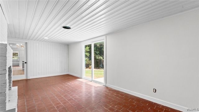 33 Beech, Tuscaloosa, AL 35404