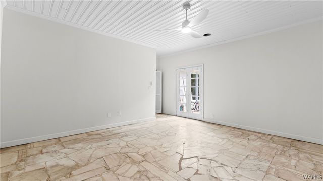 33 Beech, Tuscaloosa, AL 35404