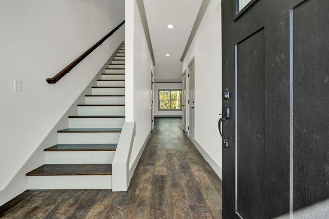 3046 Three Creeks Drive, NW, Cleveland, TN 37312