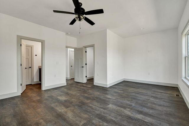 3046 Three Creeks Drive, NW, Cleveland, TN 37312