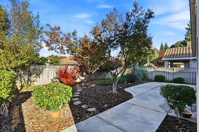 7016 Mule Team Way, Roseville, CA 95747