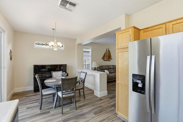 7016 Mule Team Way, Roseville, CA 95747